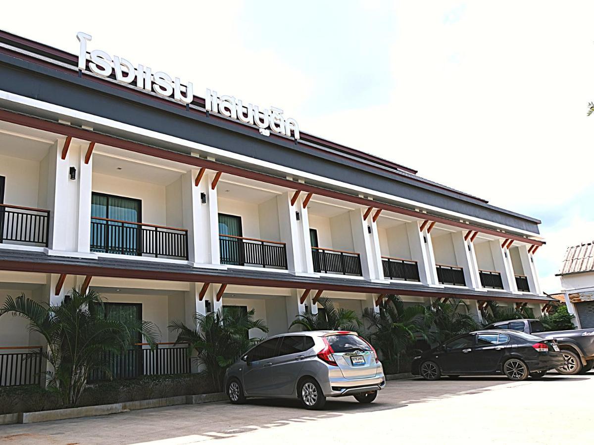 Sann Boutique Hotel Chiang Rai Bagian luar foto